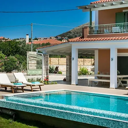Villa Sunshine